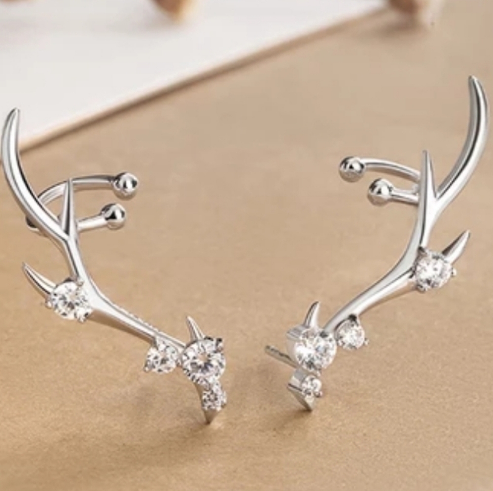 Awesome Long Deer Antler Earrings with Cuffs